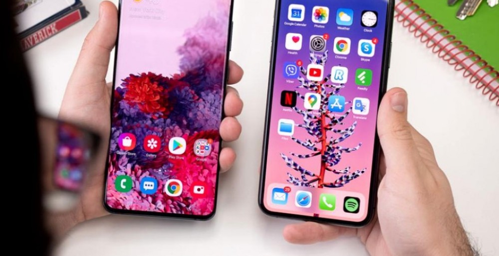 iPhone 11 Pro Max și Galaxy S20 Ultra au același defect. De ce Samsung se face vinovat de aceste probleme